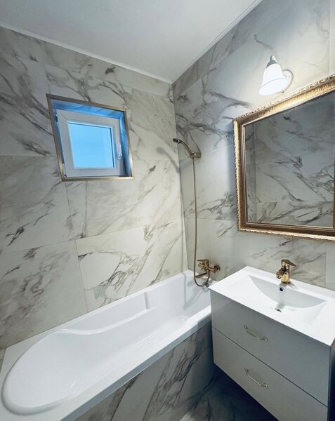 Titan, Piata Minis apartament 3 camere renovat complet