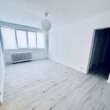 Titan, Piata Minis apartament 3 camere renovat complet